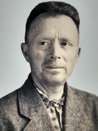 Гудков Иван Аксенович