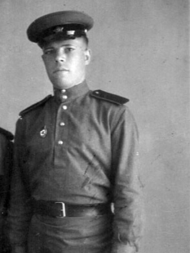 Лоншаков Матвей Григорьевич