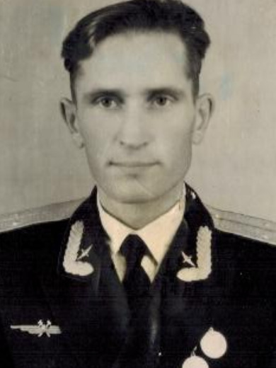 Анютин Виктор Никифорович