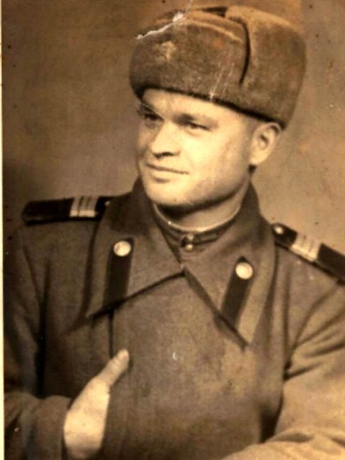 Попов Василий Максимович