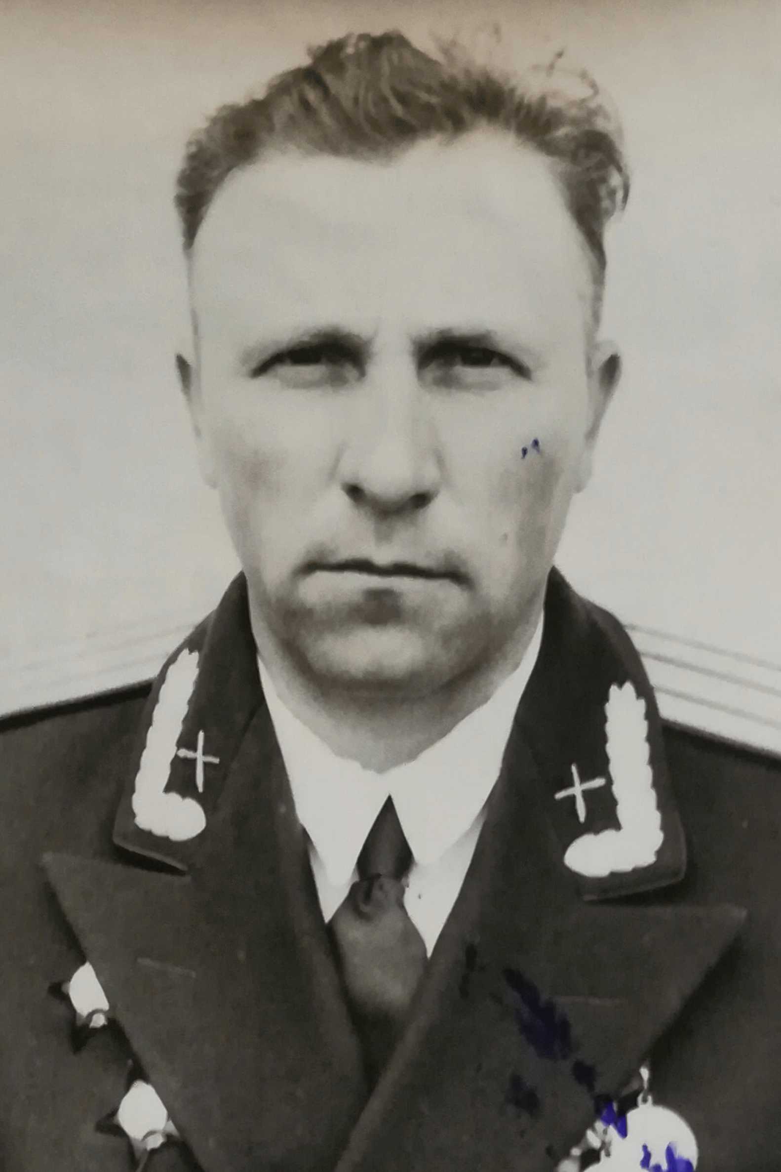 Козлов Михаил Федосеевич