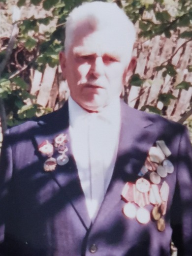 Артамонов Иван Яковлевич