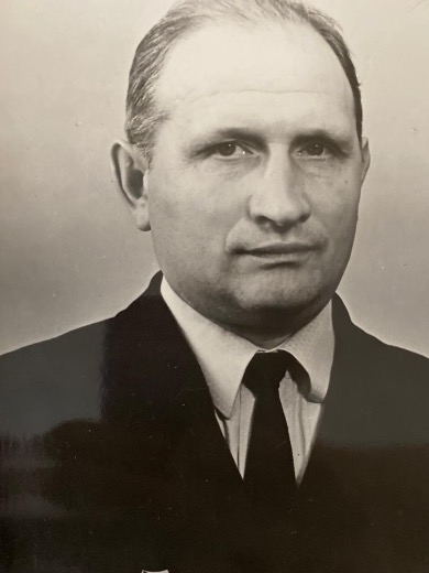 Якорев Виктор Николаевич