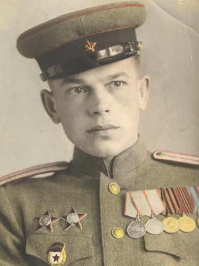 Емельянов Павел Васильевич