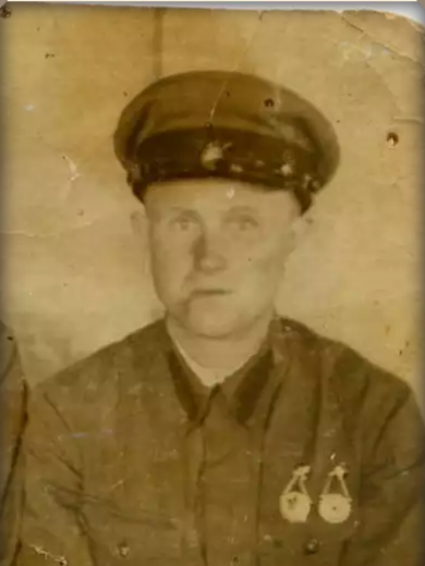 Школьников Иван Герасимович