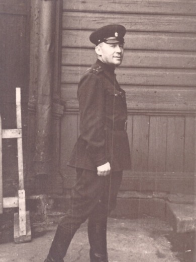 Шустов Иван Петрович