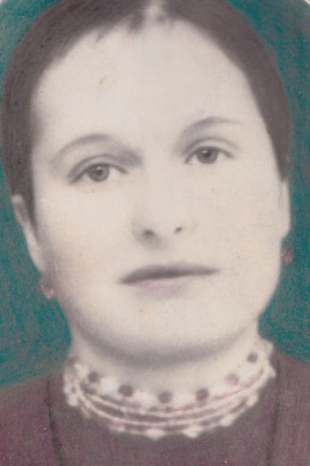 Зубова (Лешукова) Галина Ивановна