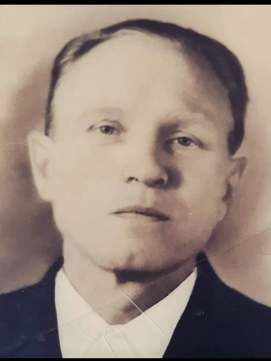 Максутов Виктор Иванович