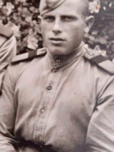 Дубов Зиновий Зиновьевич