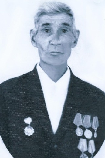 Тажмаханов Ильяс Тажмаханович