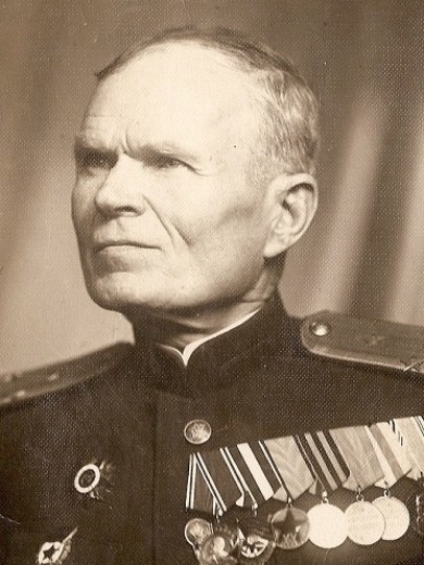 Шмаков Дмитрий Илларионович