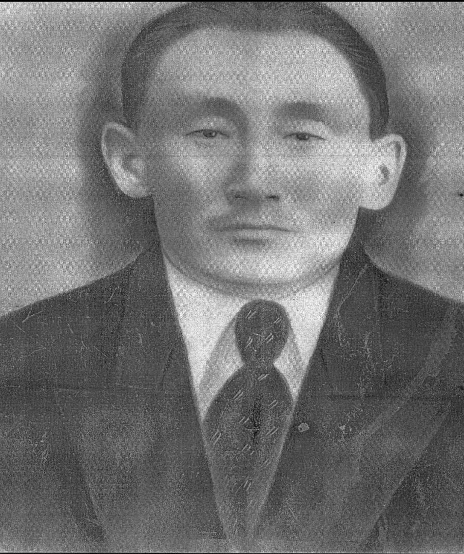 Ностиев Хулхачи Даваевич