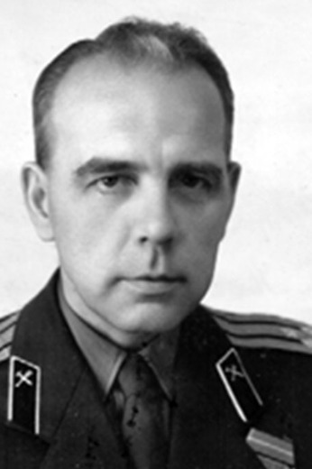 Новохатский Иван Иванович