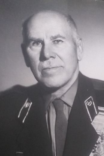 Зиновьев Иван Ермолаевич