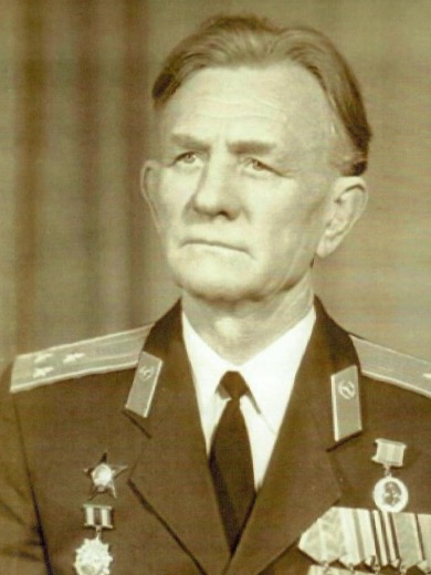 Лутов Борис Матвеевич