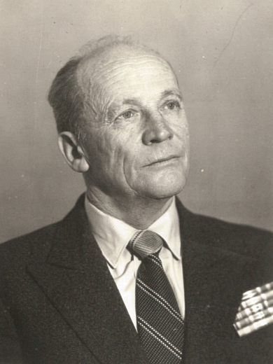 Муштаков Михаил Степанович