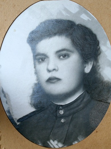 Полякова Антонина Ивановна