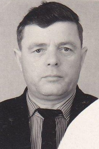 Уткин Василий Артемьевич