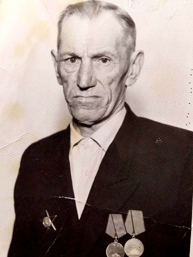 Хмелинин Анатолий Константинович