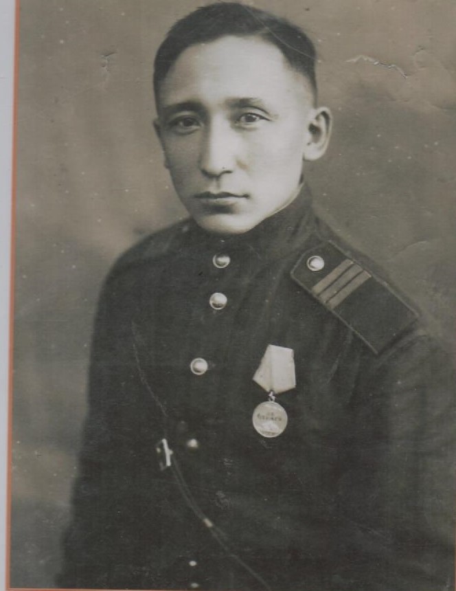 Янданов Борис Балданович