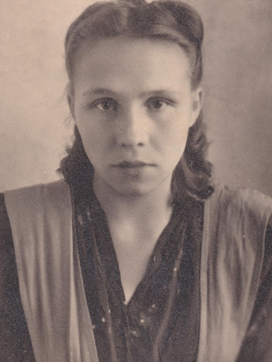 Давыдова Евгения Ивановна