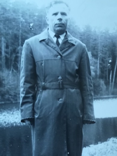 Антипов Виктор Тихонович