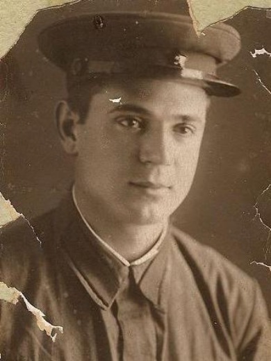 Лавриков Анатолий Александрович (Алексеевич)