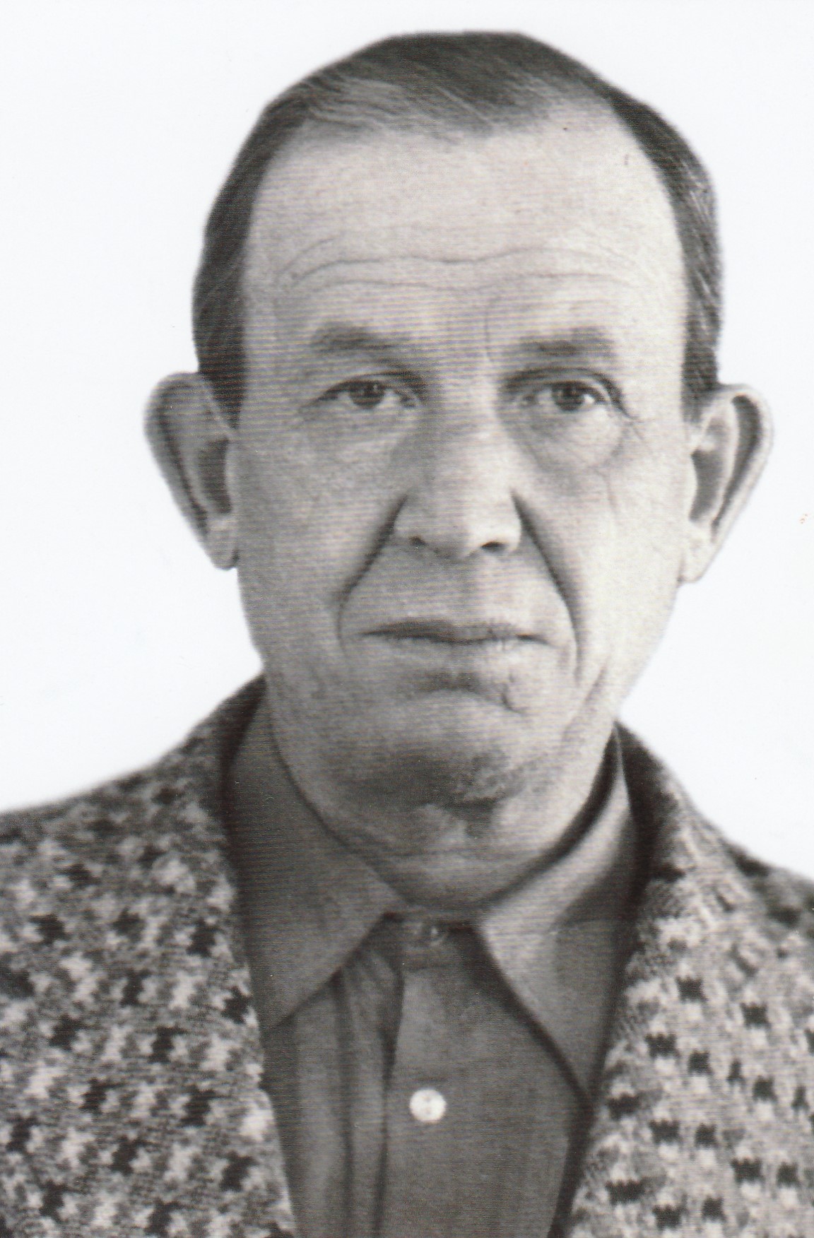 Захаров Вениамин Ефимович