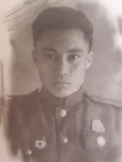 Елевов Кусаин