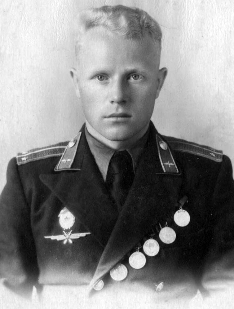 Шляпников Иван Иванович