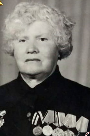 Суетина ( Слобцова) Татьяна Алексеевна