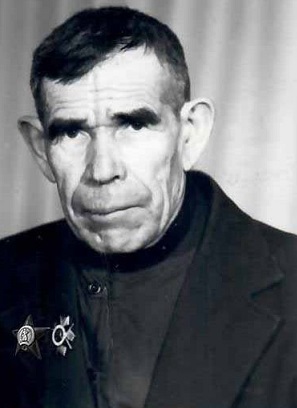 Азнабаев Идрис Азнабаевич