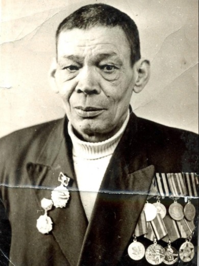 Петров Александр Петрович