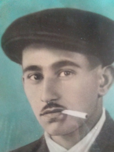 Арутюнян Артюша . Алексеевич