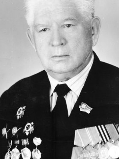 Максимов Михаил Александрович
