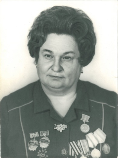 Земцова Нина Константиновна