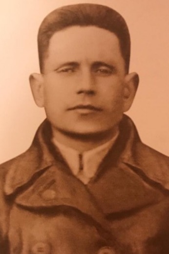 Потапов Иван Фролович