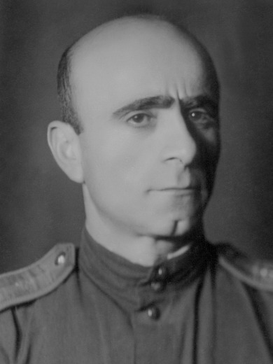 Аветисов Петр Вартанович