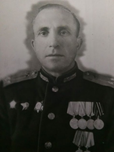 Комов Иван Иванович