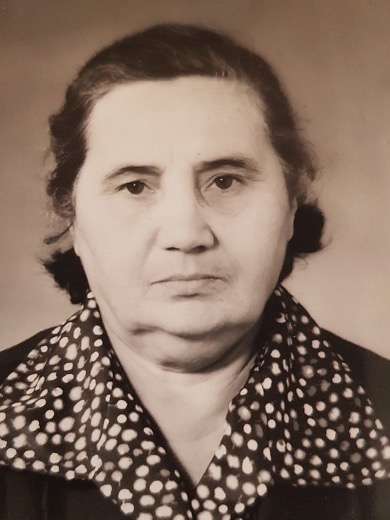 Ефремова Нина Клавдиевна