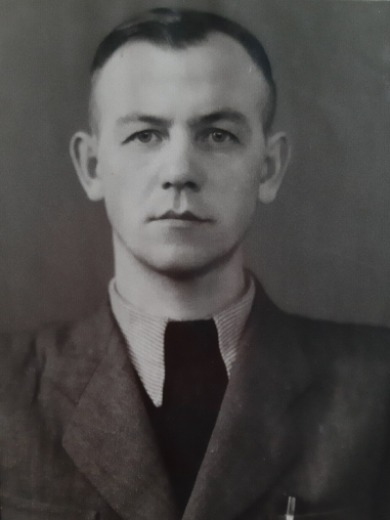 Томленов Анатолий Николаевич