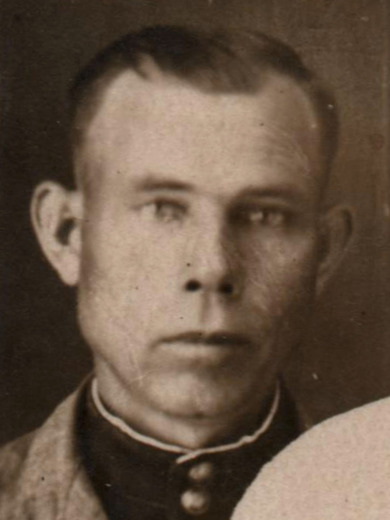 Сенин Иван Степанович