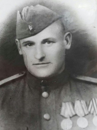 Савеня Яков Дмитриевич