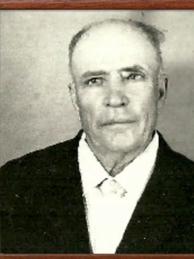 Тихонов Леонтий Тимофеевич