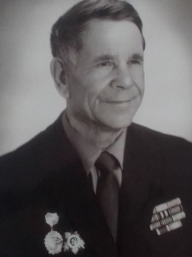 Неустроев Ефим Тихонович