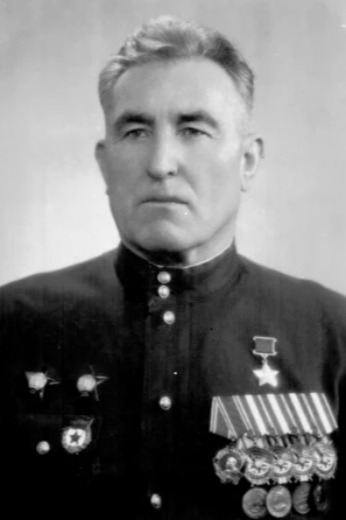 Гамзатов Магомед Юсупович