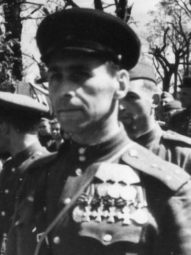 Грусланов Владимир Николаевич