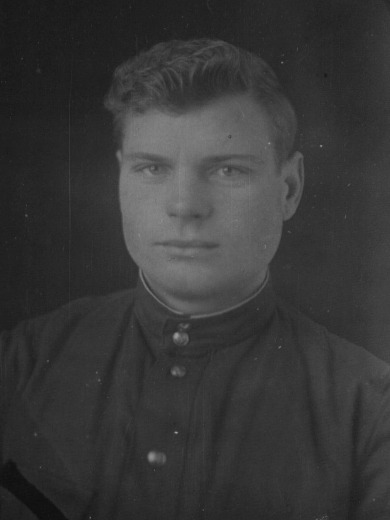 Толстов Андрей Исакович