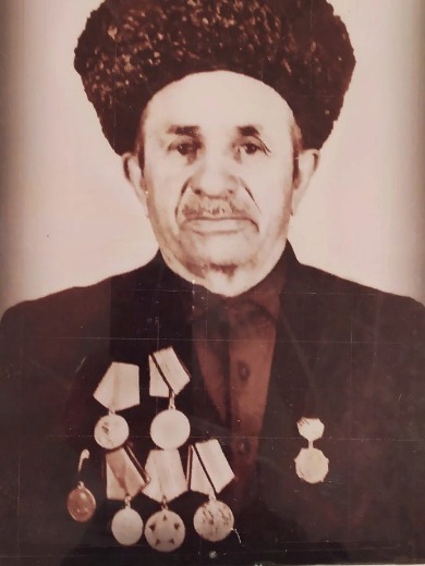 Омаров Бахарчи Ивахович