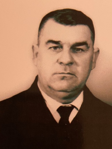 Савинов Иван Тихонович